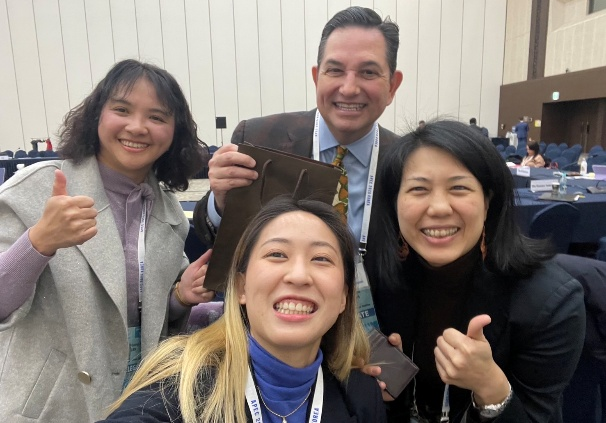 我代表團合影-3