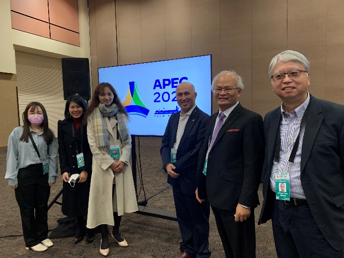 我代表團合照-1